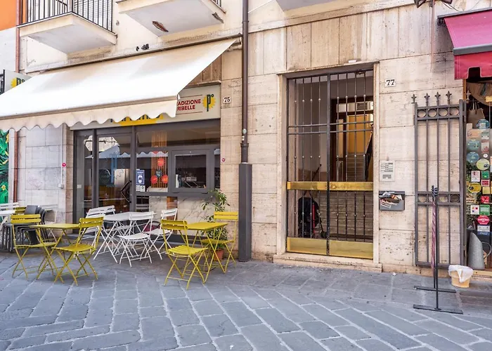 アパート Guesthost - New Apt! 1km From Station 'la Spezia'